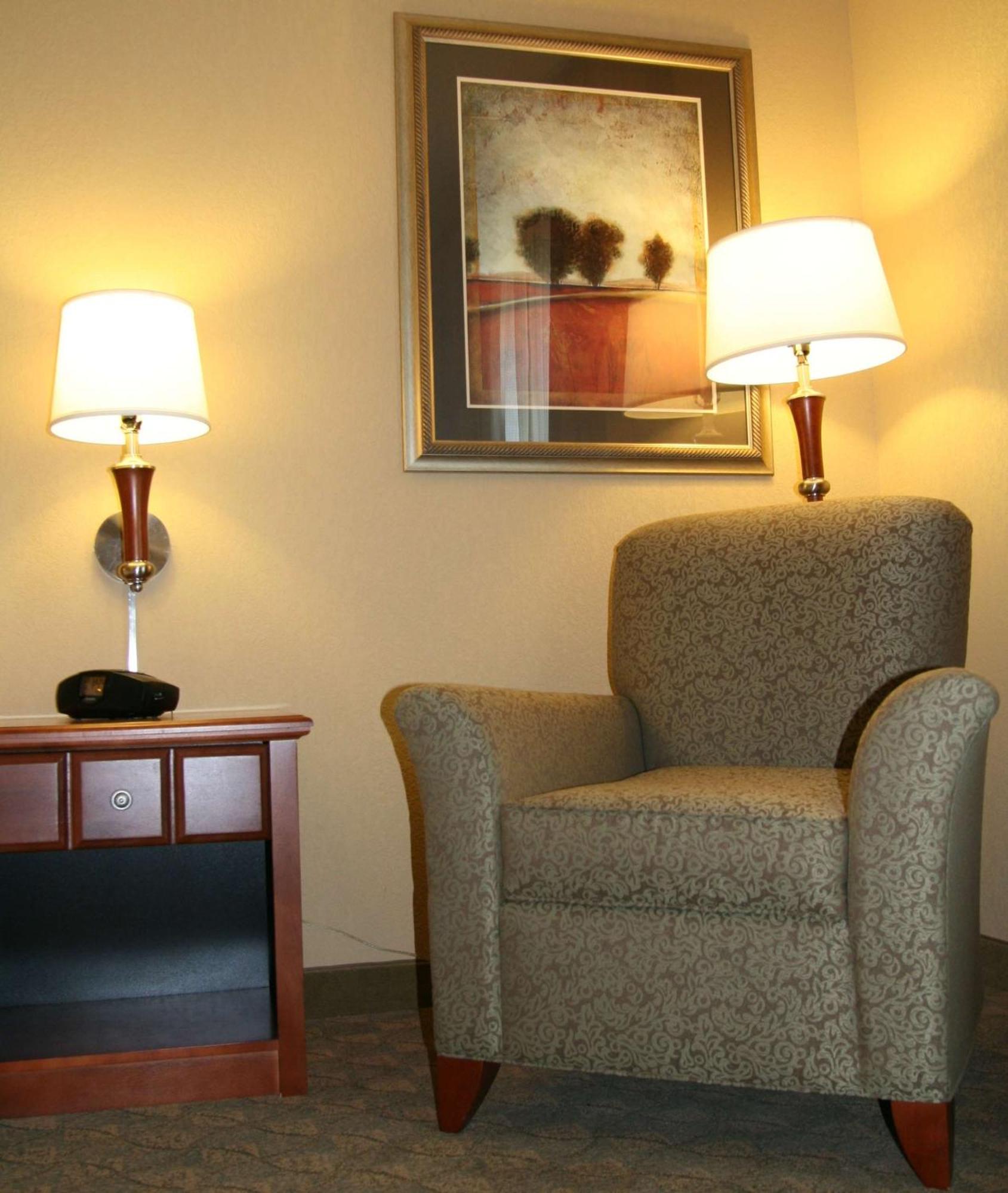 Hotel Hampton &