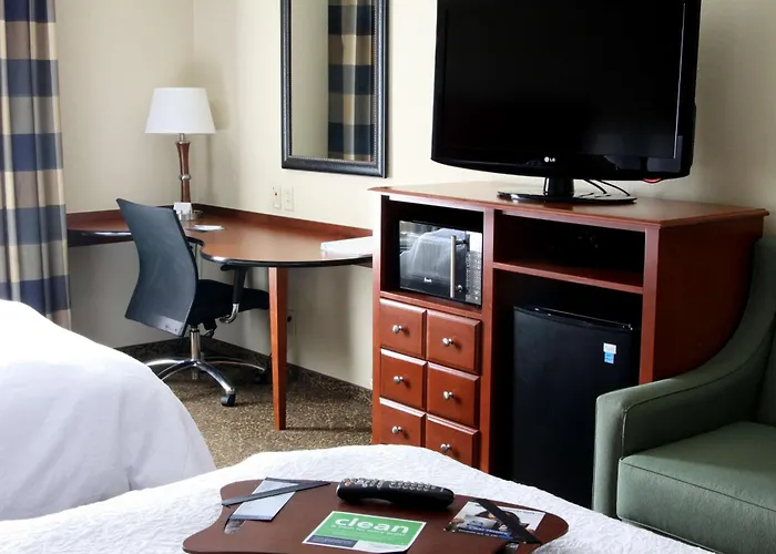 Hampton Inn & Suites Paducah