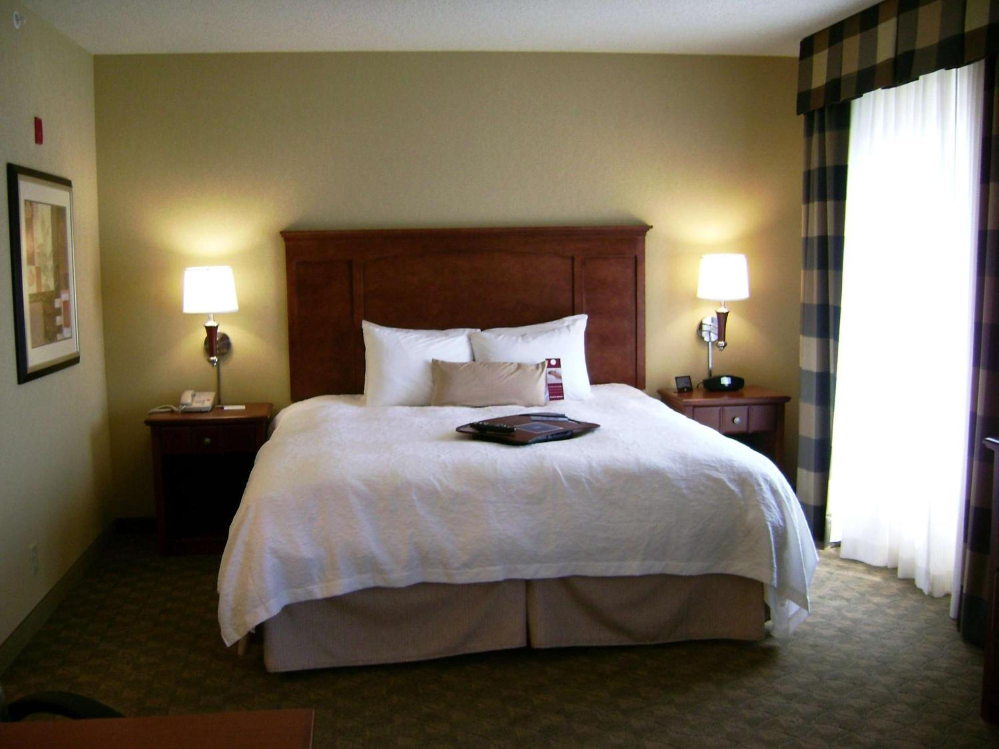 Hotel Hampton &