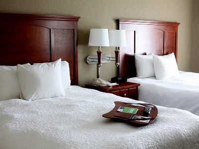 Hampton & Hotel Paducah